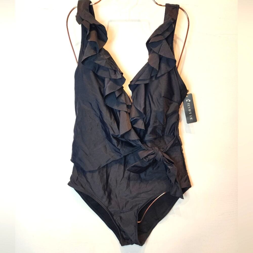 New Black Ruffle One Piece Swimsuit 769 Crossover Slimimg Bathing Suit Size L‎